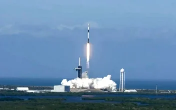 SpaceX Launches Another Batch of Starlink Satellites