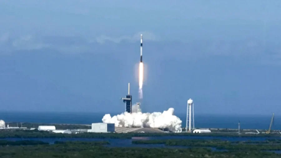 SpaceX Launches Another Batch of Starlink Satellites