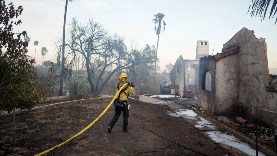 Wildfire Experts Share Tips on Fire Weather, Preventive Measures, and Retardants to Help Keep Your Home Safe