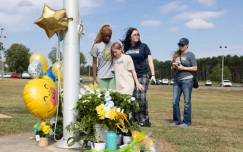 Law Enforcement Officer Describes Outstanding Questions in Aftermath of Georgia High School Shooting