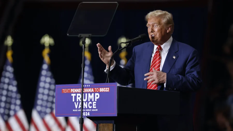 Trump Holds Rally in Mosinee, Wisconsin