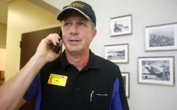 Waffle House CEO Walt Ehmer Dies at 58