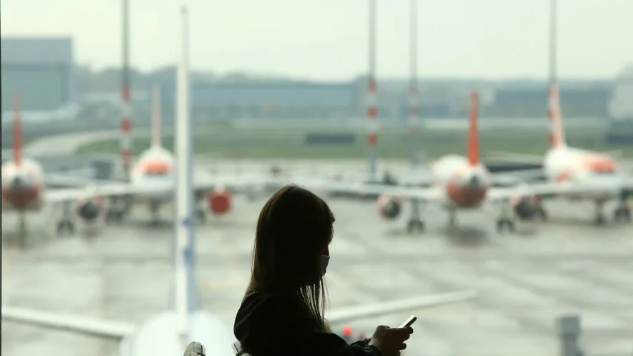 Rise in Cases of Overheating Lithium Batteries on Airline Flights, Report Finds