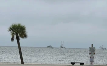 Francine Becomes Hurricane as Louisiana Residents Brace for Expected Landfall