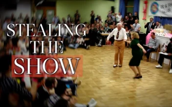 Elderly Couple Steals the Show on the Dance Floor