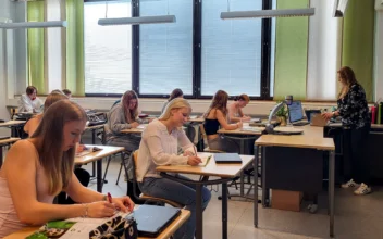 Books In, Screens Out: Some Finnish Pupils Go Back to Paper After Tech Push