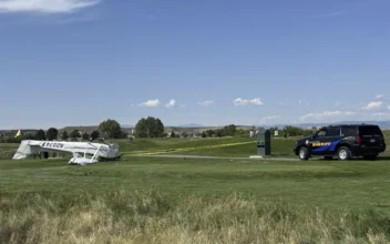 2 People Walk Away After a Small Plane Crashes at a Denver-Area Golf Course