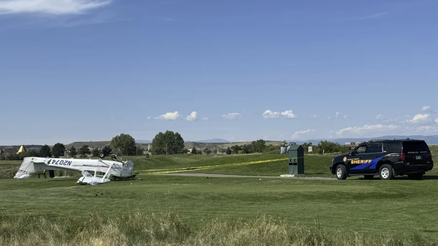 2 People Walk Away After a Small Plane Crashes at a Denver-Area Golf Course