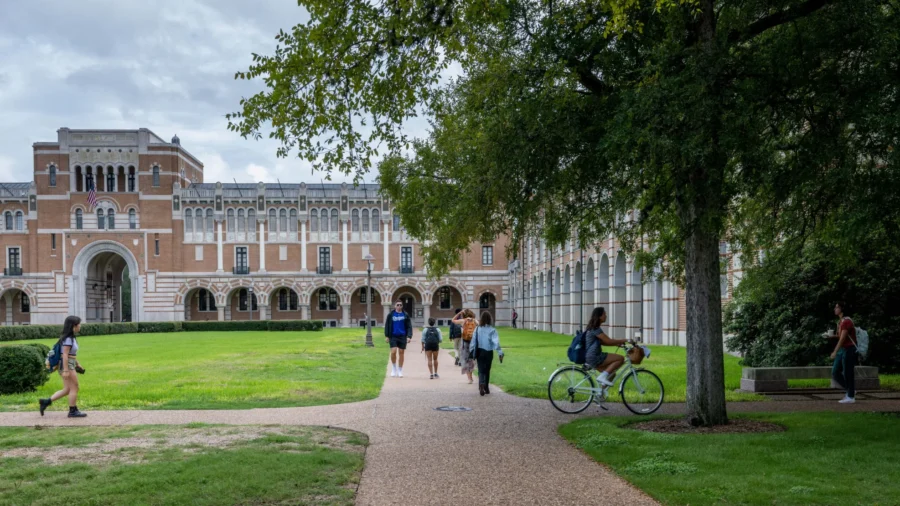 Tips for Students on How to Learn for, Apply to, and Survive in College