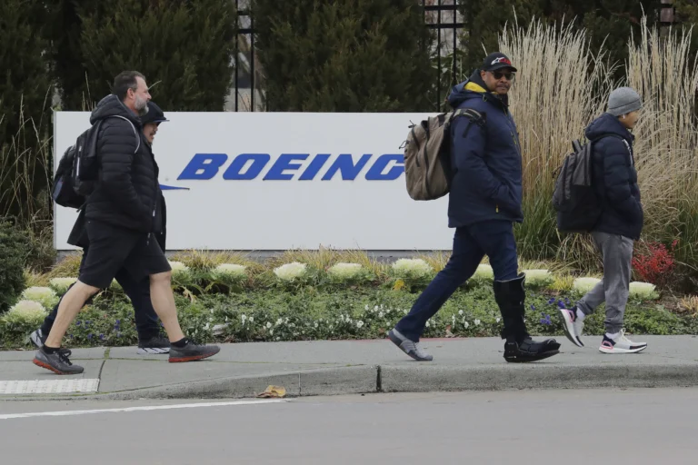 Boeing Workers Vote on Contract as Potential Strike Looms