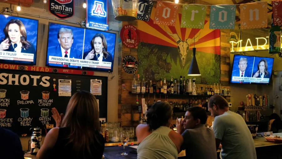 Young Voters Are 'Unhappy' With Either Party This Election Cycle: Analysis