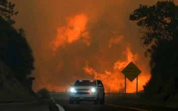 Scenic California Mountain Town Walloped by Blizzard Is Now Threatened by Wildfire