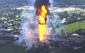 Pipeline Explosion Sends Towering Pillar of Flame Over Houston&#8217;s Suburbs