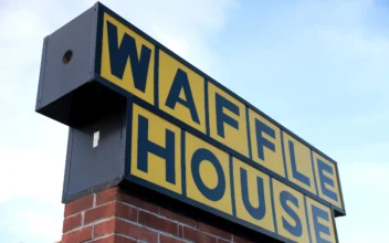 Waffle House Customer Fatally Shot Worker: Police