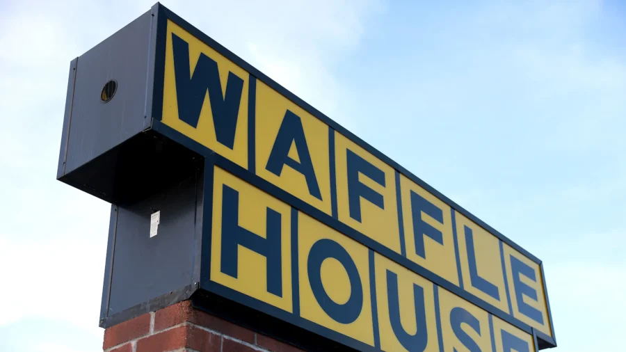 Waffle House Customer Fatally Shot Worker: Police