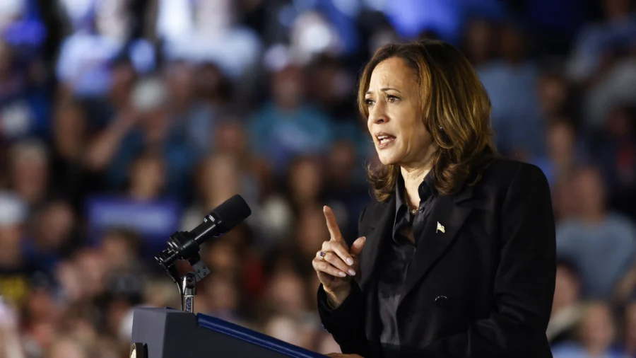 Harris Addresses National Association of Black Journalists