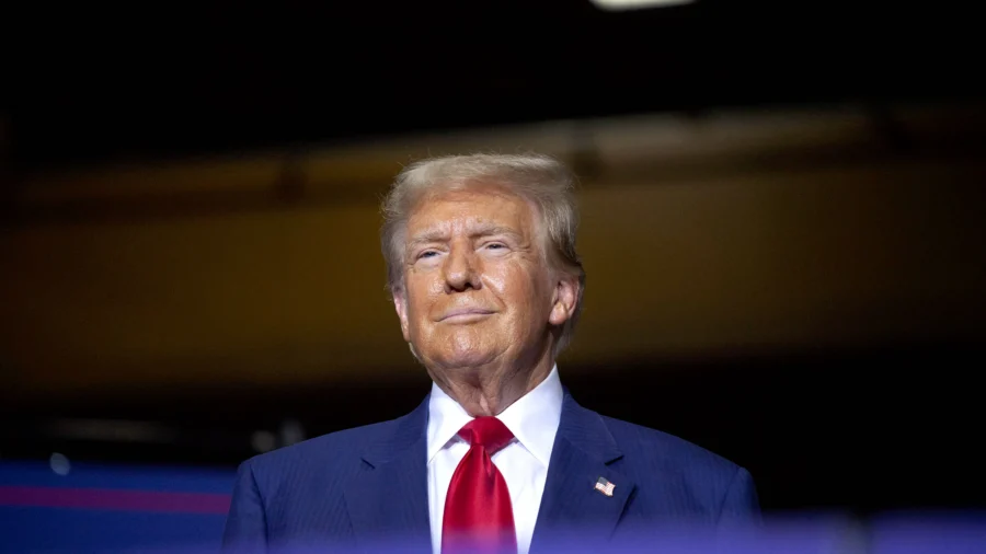 Trump Rallies in Uniondale, New York