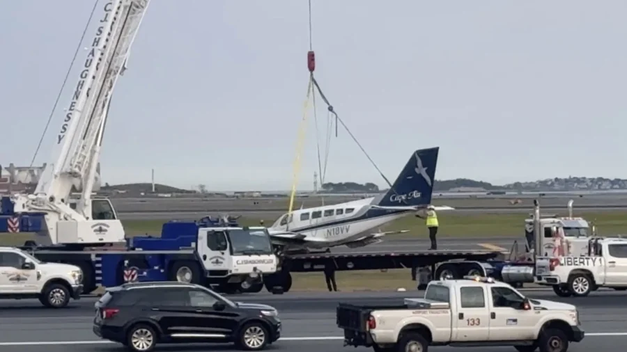 Small Plane Lands Safely at Boston’s Logan Airport With Just One Wheel Deployed