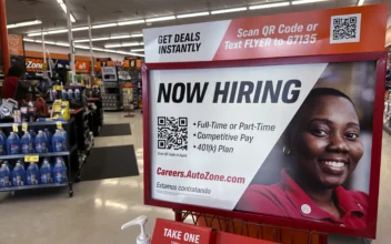 Weekly Applications for US Jobless Benefits Drop