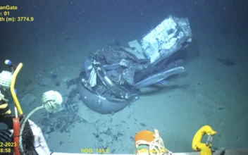 Titan Submersible’s Scientific Director Says the Sub Malfunctioned Just Prior to the Titanic Dive