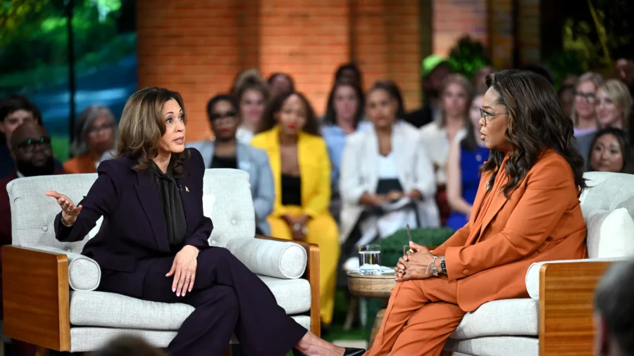 Harris Appears With Oprah in Key Battleground State Michigan