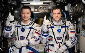 2 Russians Set Record for Longest Single Stay on International Space Station