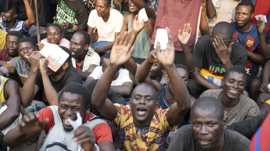 Congo Frees 600 Inmates at Main Prison in Bid to Ease Overcrowding