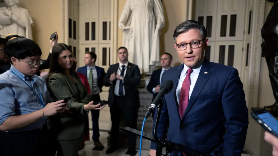 US Government Can't Just Keep On Raising the Debt Ceiling: Finance Professor