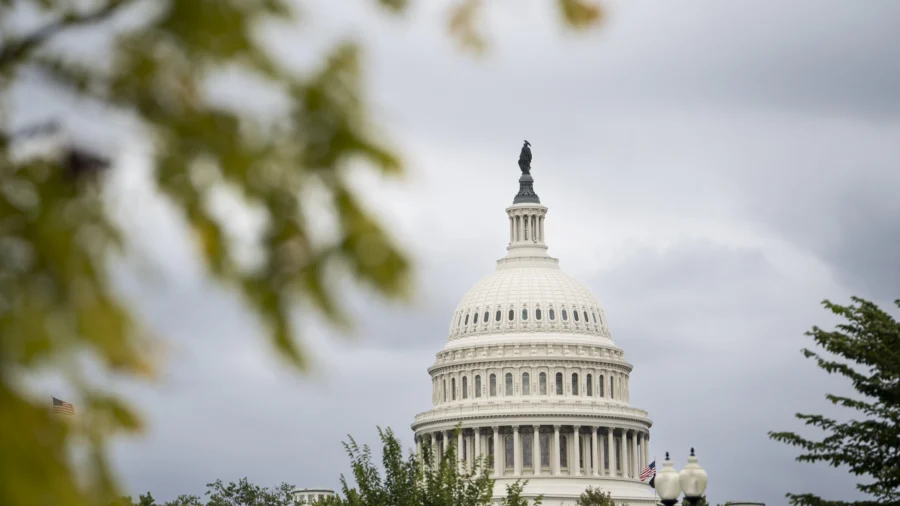 Congress Passes Bill to Increase Secret Service Protection For Presidential Candidates