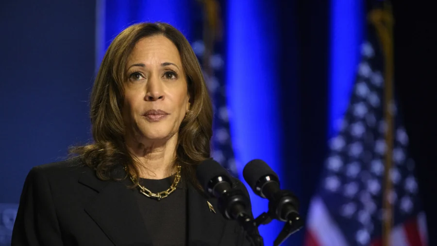 Harris Missing Opportunity by Skipping Al Smith Dinner: Democratic Strategist