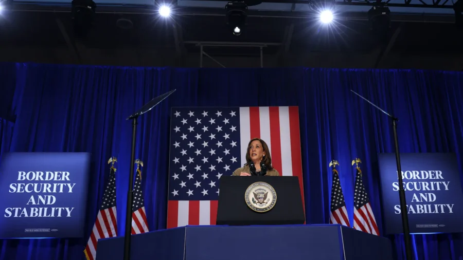 Harris Campaigns in Douglas, Arizona