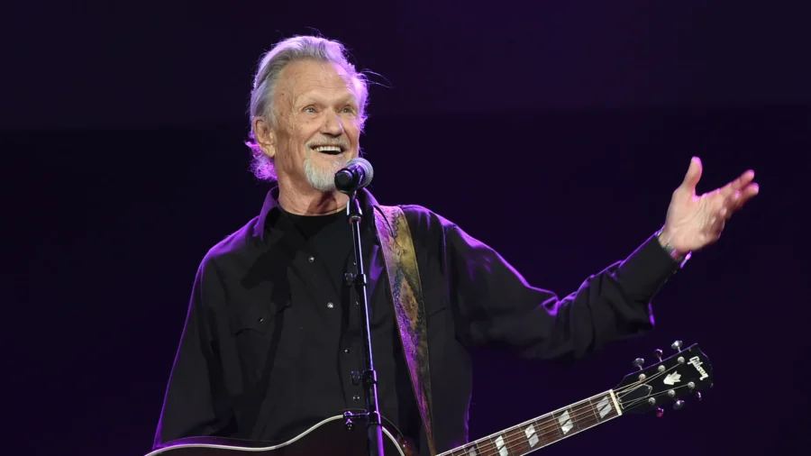 Country Singer-Songwriter, Actor Kris Kristofferson Dies at 88