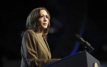 Harris Voices Support for Legalizing Marijuana