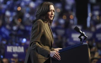 LIVE NOW: Harris Campaigns in Ripon, Wisconsin