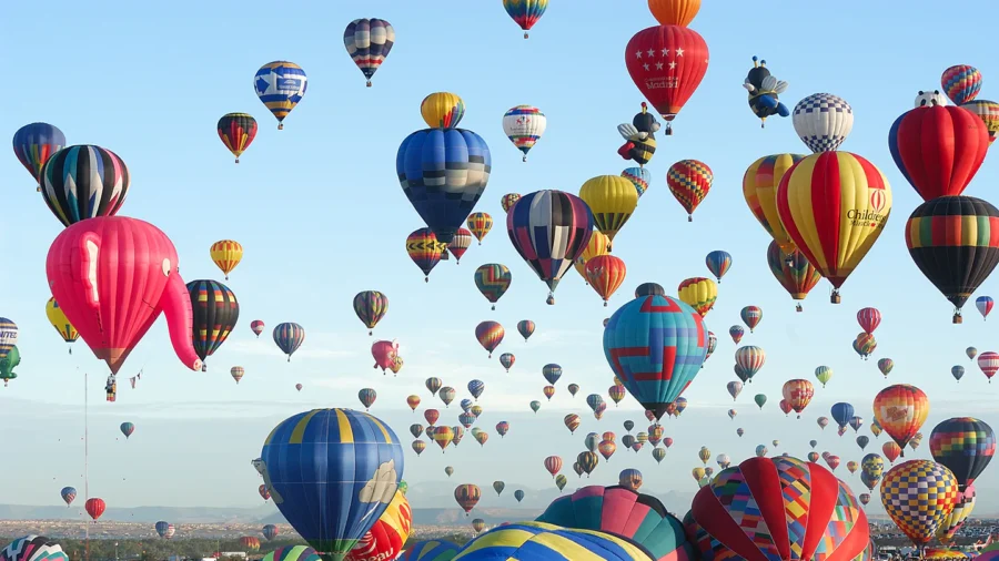 Hot Air Balloons Fill the Skies Above Albuquerque, New Mexico (Oct. 5)