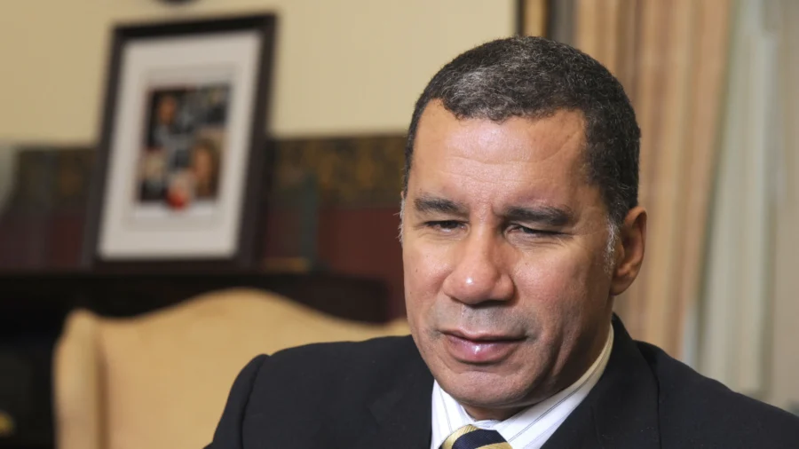 2 Boys, Ages 12 and 13, Charged in Assault on Ex-NY Gov. David Paterson and His Stepson