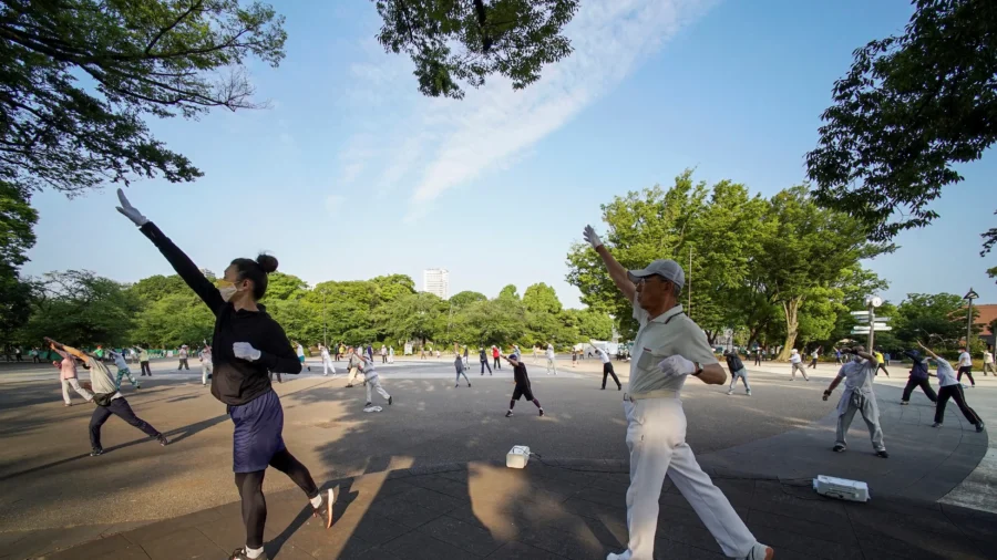 Small Changes to Your Walk Could Boost Weight Loss and Improve Health