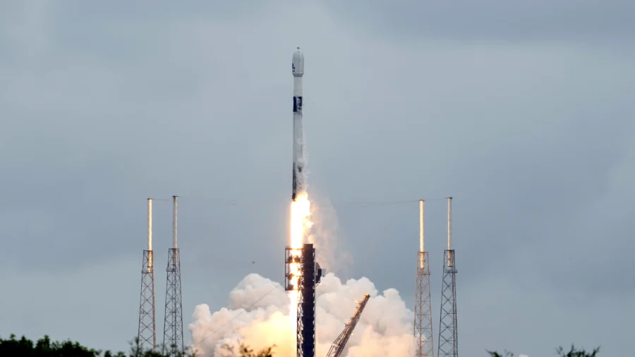 Spacecraft on Its Way to Harmless Asteroid Slammed by NASA in Previous Save-the-Earth Test