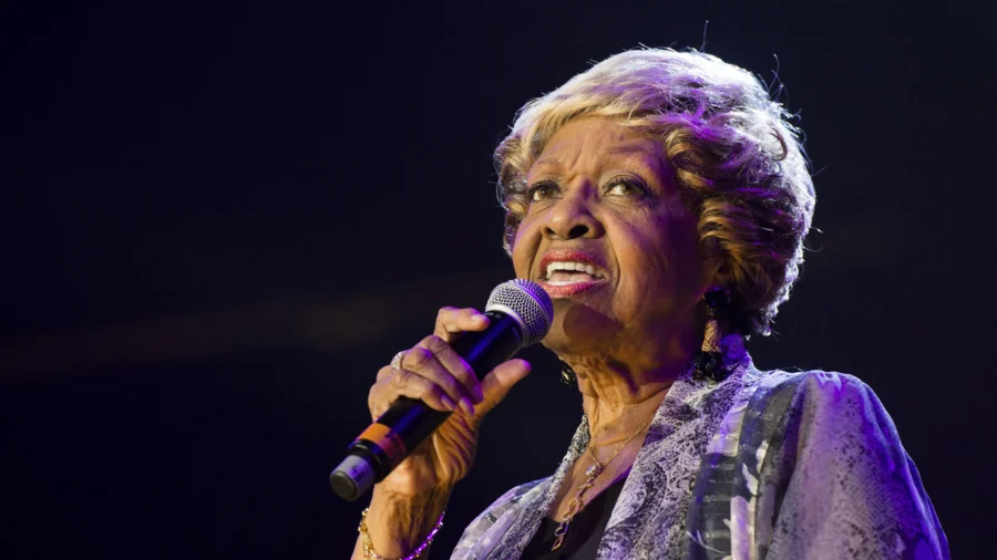 Cissy Houston, Whitney Houston’s Mother and a Grammy-Winning Singer, Dies at 91