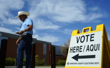 Early In-Person Voting Starts in Arizona, and the Candidates Know It