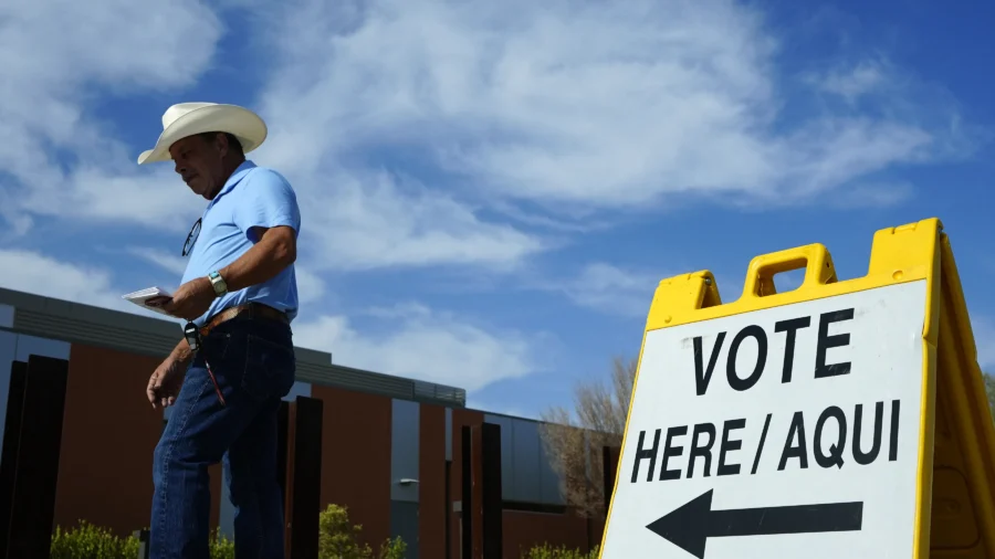 Early In-Person Voting Starts in Arizona, and the Candidates Know It