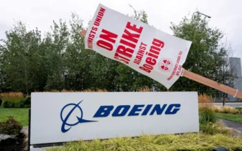 Union Leader Says Striking Boeing Workers in for ‘Long Haul’ After Pay Talks Collapse