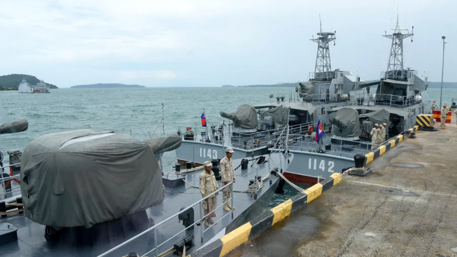Chinese Warships Dock at Cambodia's Ream Naval Base