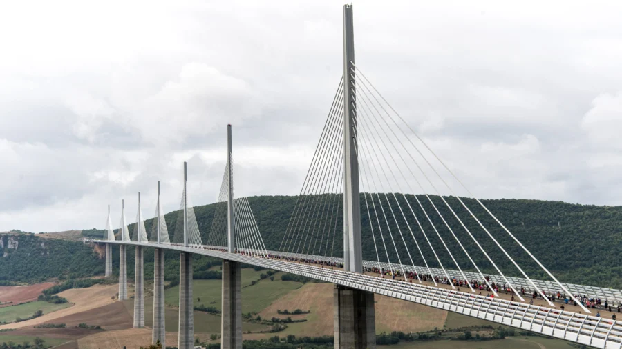 British Content Creator Dies Trying to Climb Spain’s Highest Bridge