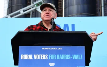 Walz Unveils Harris’s Plan for Rural Voters as Campaign Looks to Cut Into Trump’s Edge