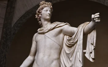 Vatican Unveils Restored &#8216;Apollo Belvedere,&#8217; Roman Marble Masterpiece