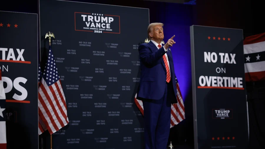 Trump Rallies in Atlanta as Early Voting Begins in Georgia
