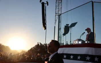 Man Arrested Outside Trump Rally Sues California Sheriff Over Assassination Claims