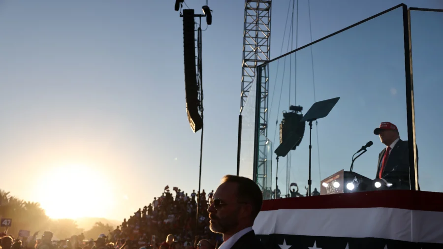 Man Arrested Outside Trump Rally Sues California Sheriff Over Assassination Claims