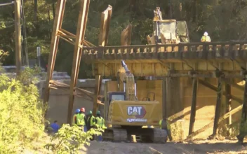 Mississippi Bridge Set for Demolition Collapses, Fatalities Reported